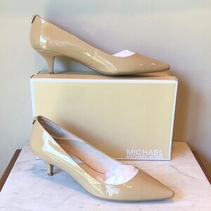 Michael Kors Beige Patent Leather Pointed Kitten Heel Pumps